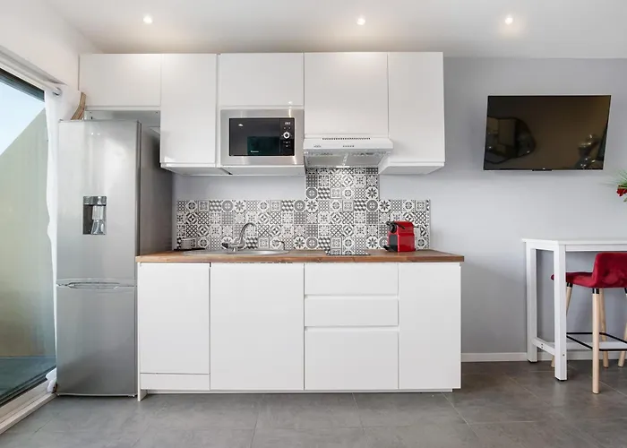 Blue Moon Heliopolis Ground Floor Near Naturist *